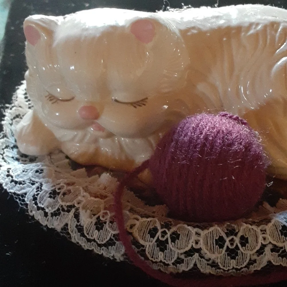 Sleeping Cat Figurine with Yarn Ball
